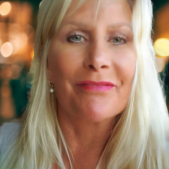 Meet your Posher, Cheryl - Picture 3 of 13